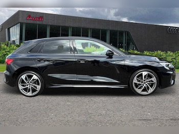 Used Audi A3 2023 for sale - 76692117: Photo