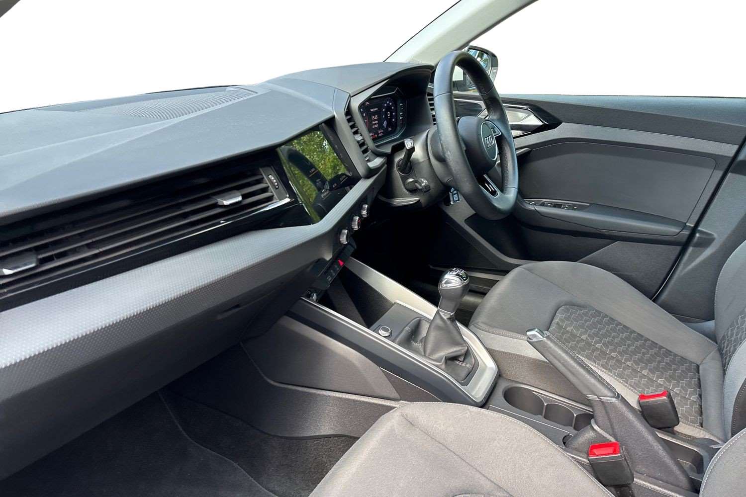 Used Audi A1 2022 for sale - 77333874: Photo 2