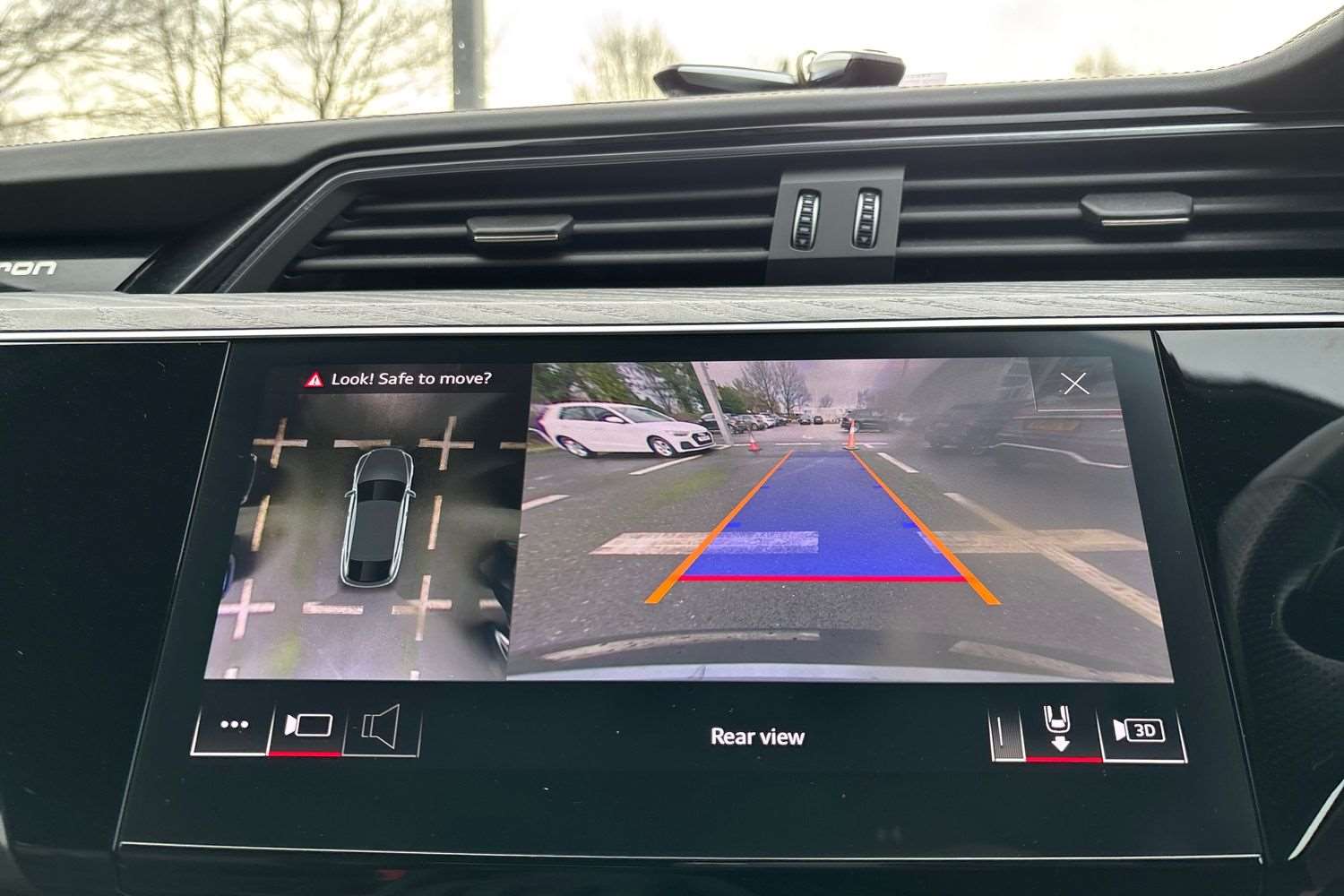 Used Audi e-tron 2022 for sale - 77270062: Photo 26