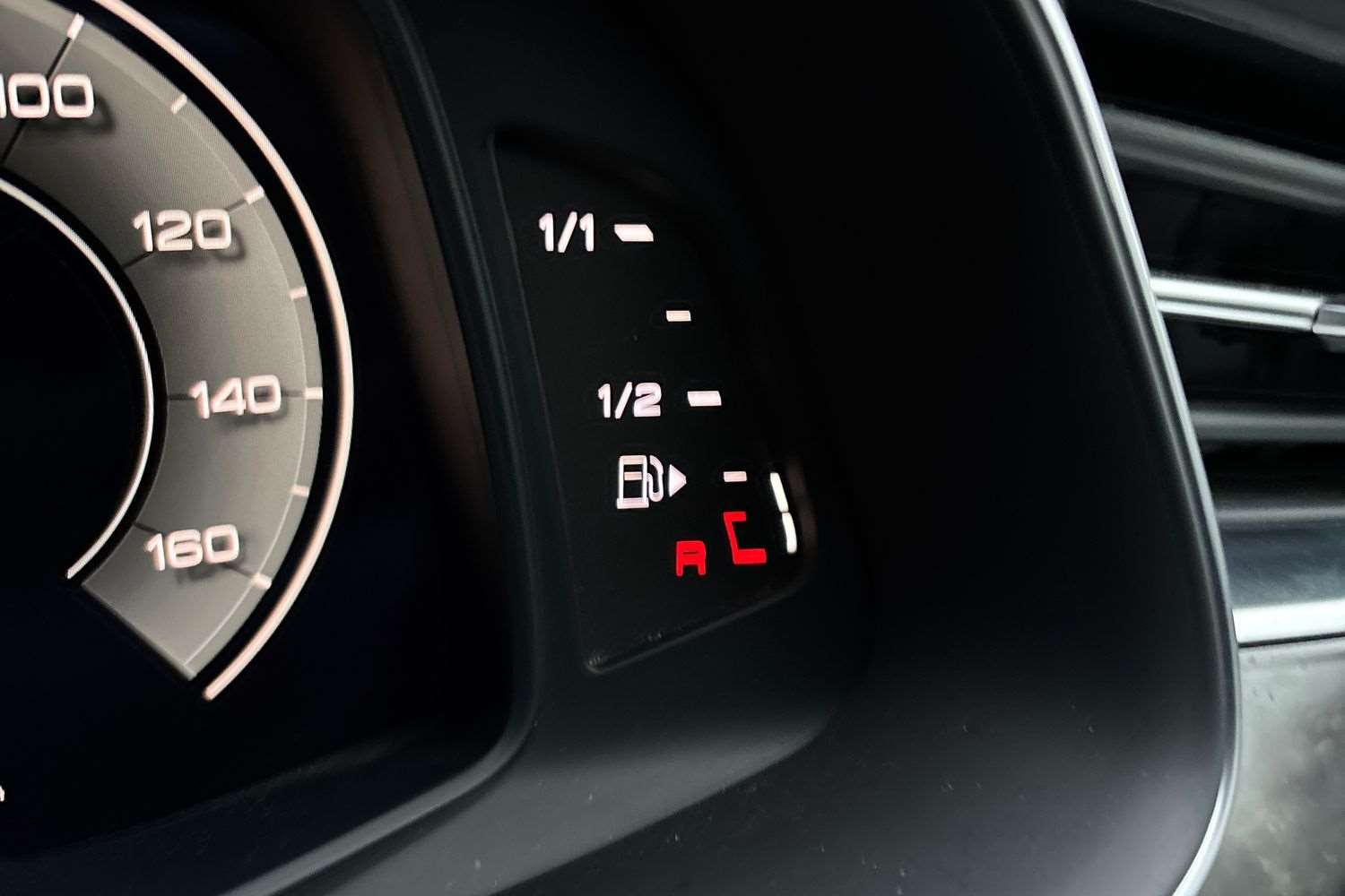 Used Audi Q7 2021 for sale - 77270072: Photo 31