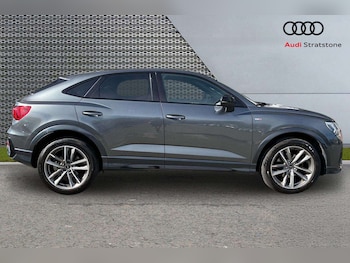 Used Audi Q3 2023 for sale - 78604372: Photo