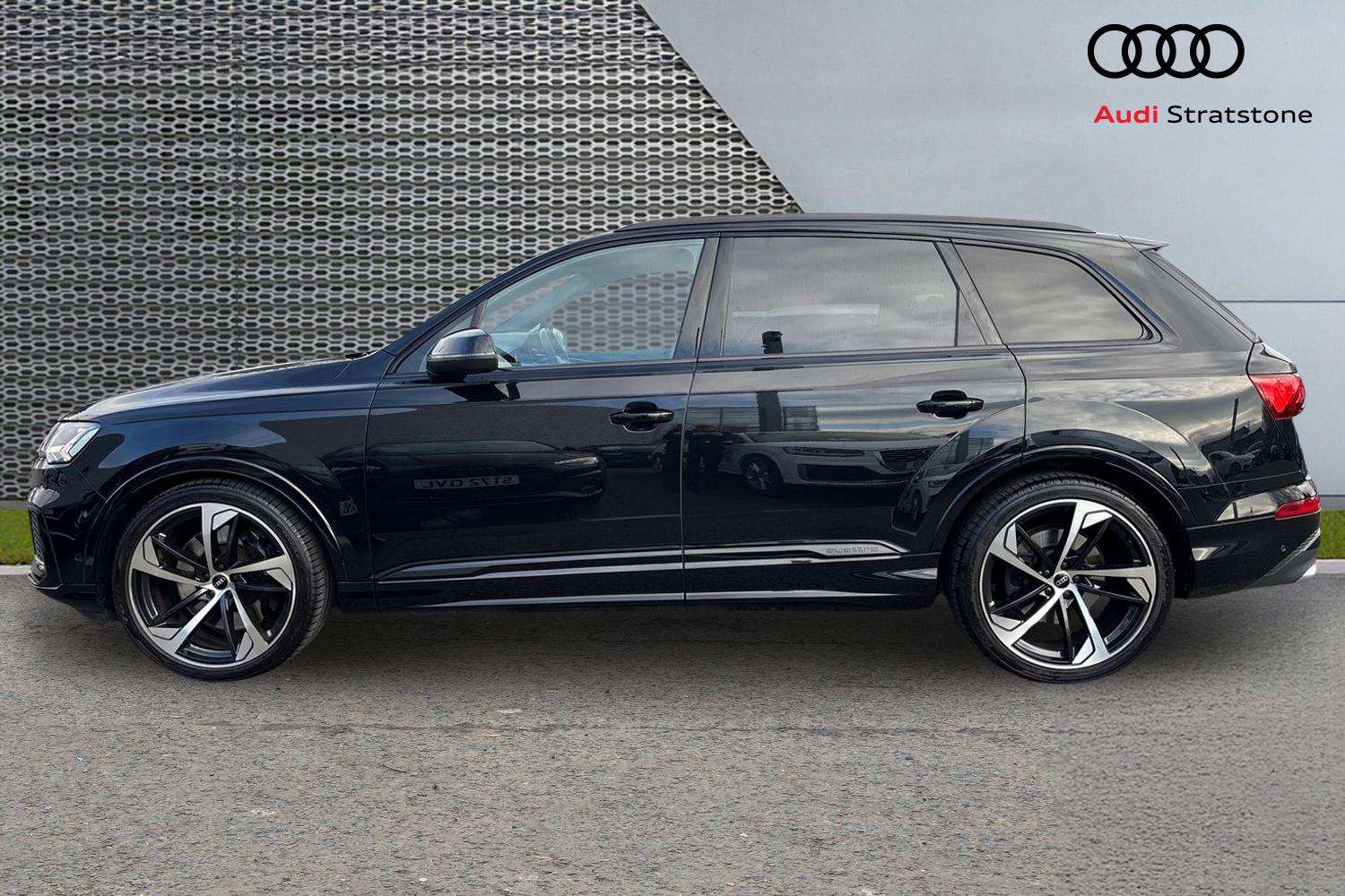 Used Audi Q7 2023 for sale - 77674681: Photo 8