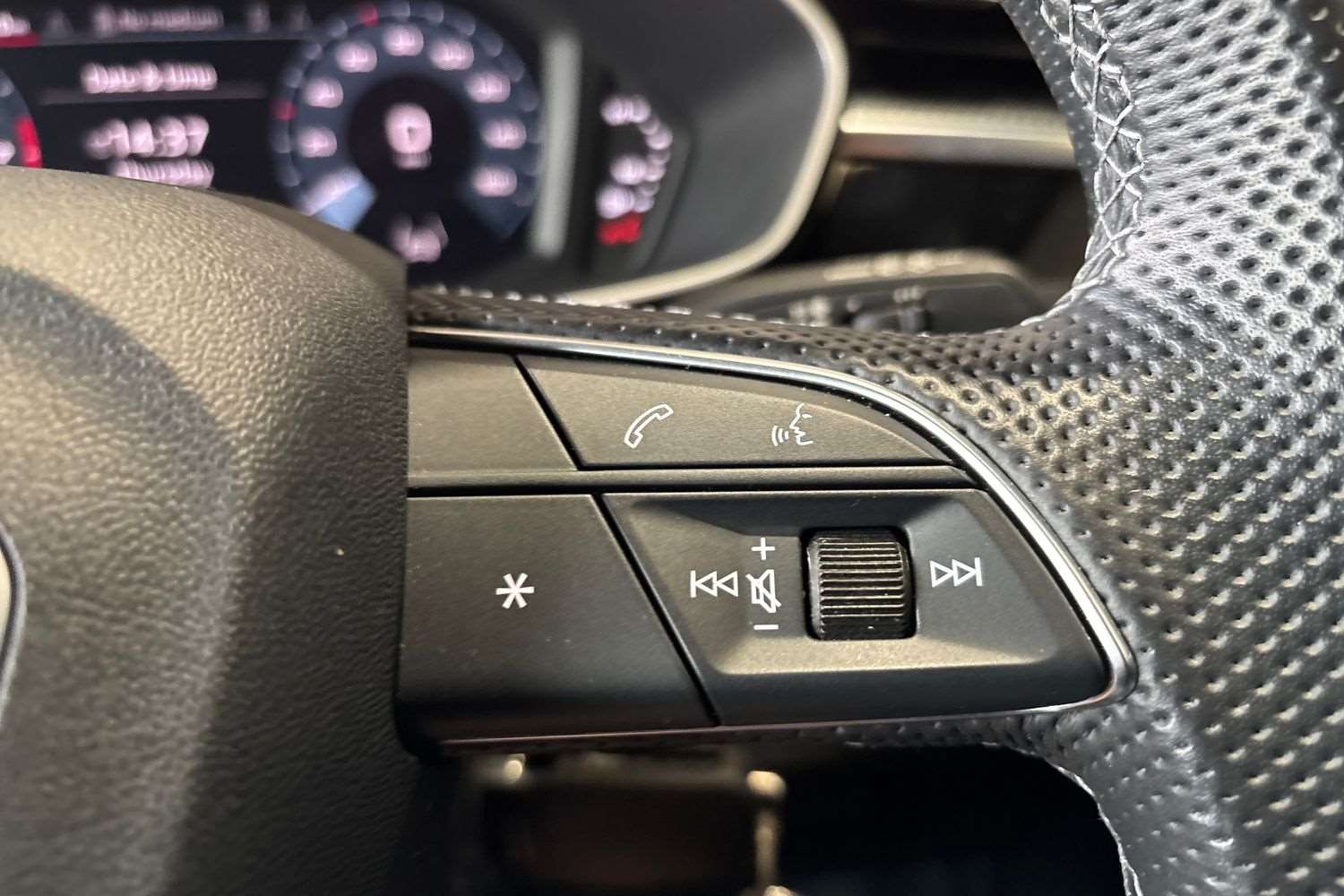 Used Audi Q3 2023 for sale - 77458442: Photo 17