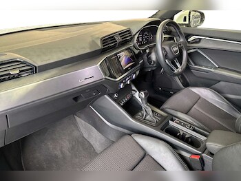 Used Audi Q3 2023 for sale - 77458442: Photo