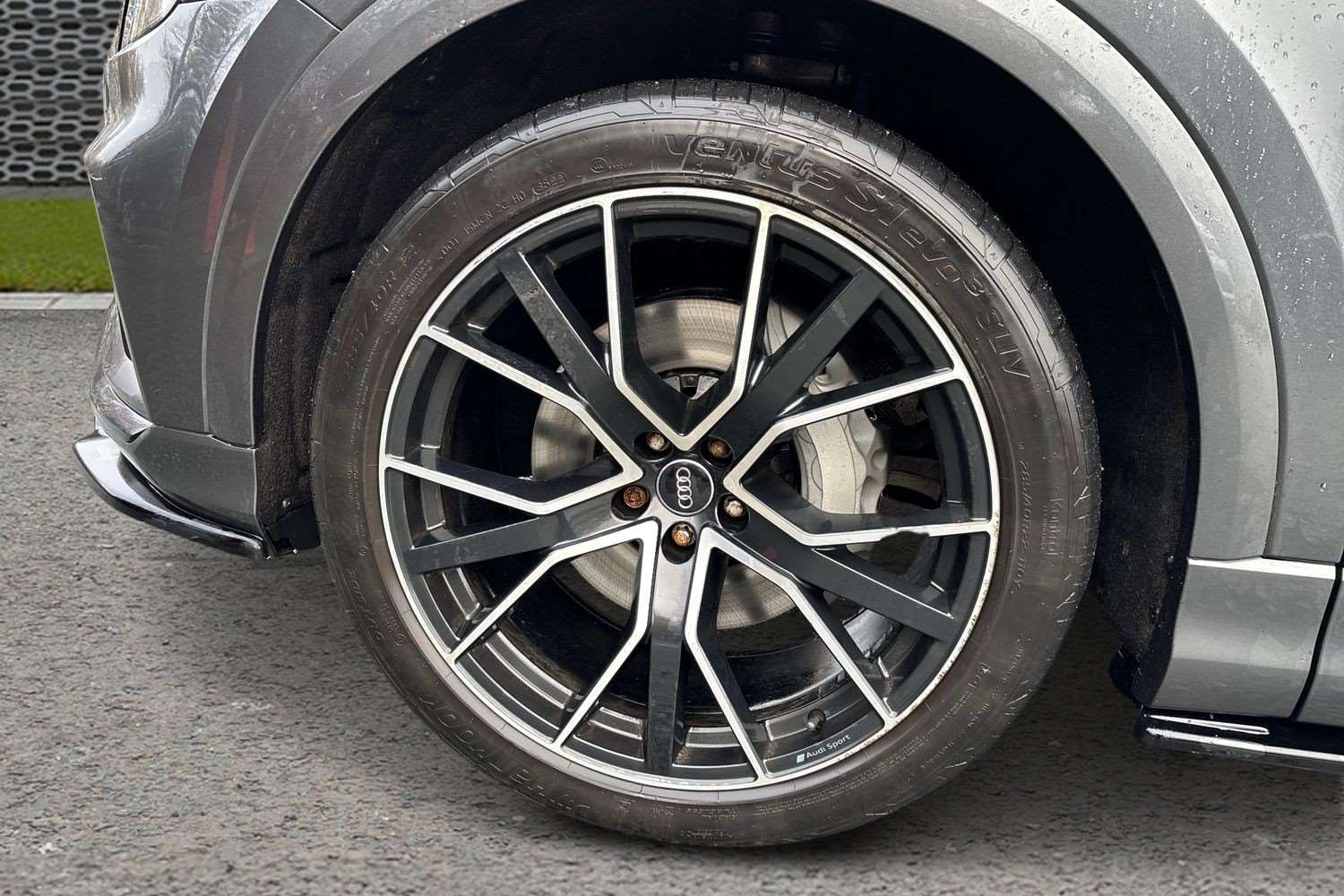 Used Audi Q8 for sale - 77540852: Photo 10