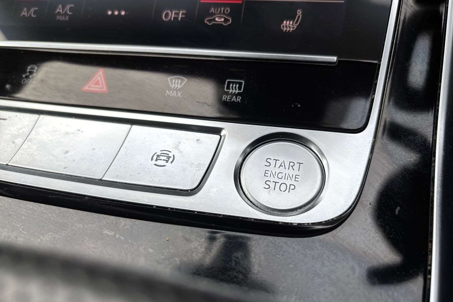 Used Audi Q8 for sale - 77540852: Photo 29