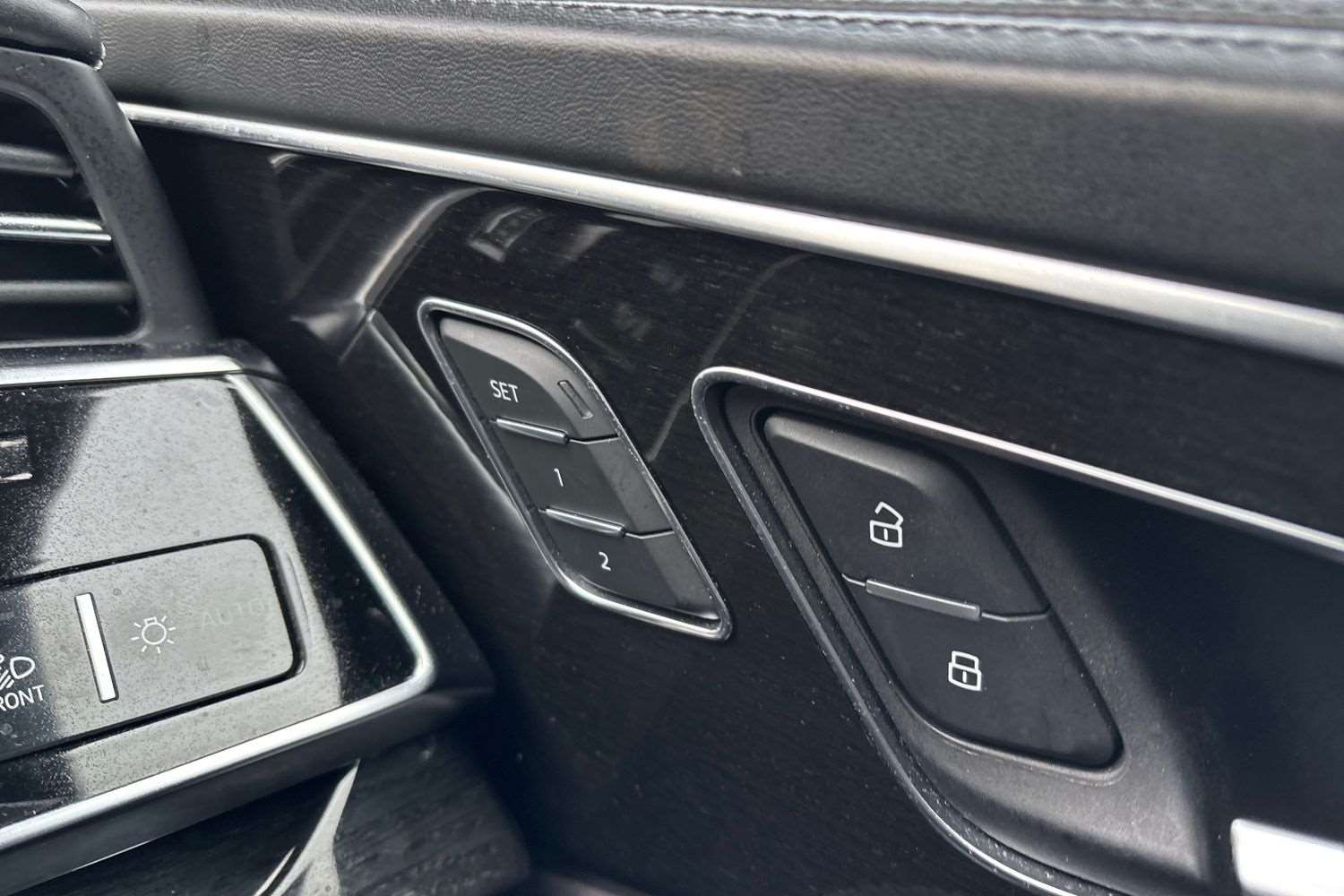 Used Audi Q8 for sale - 77540852: Photo 33