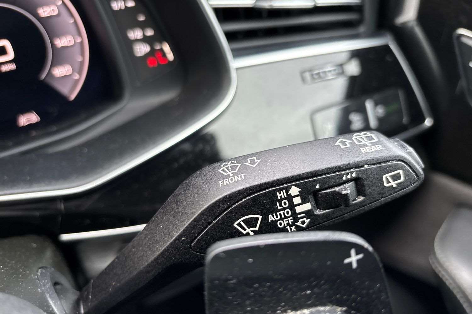 Used Audi Q8 for sale - 77540852: Photo 34