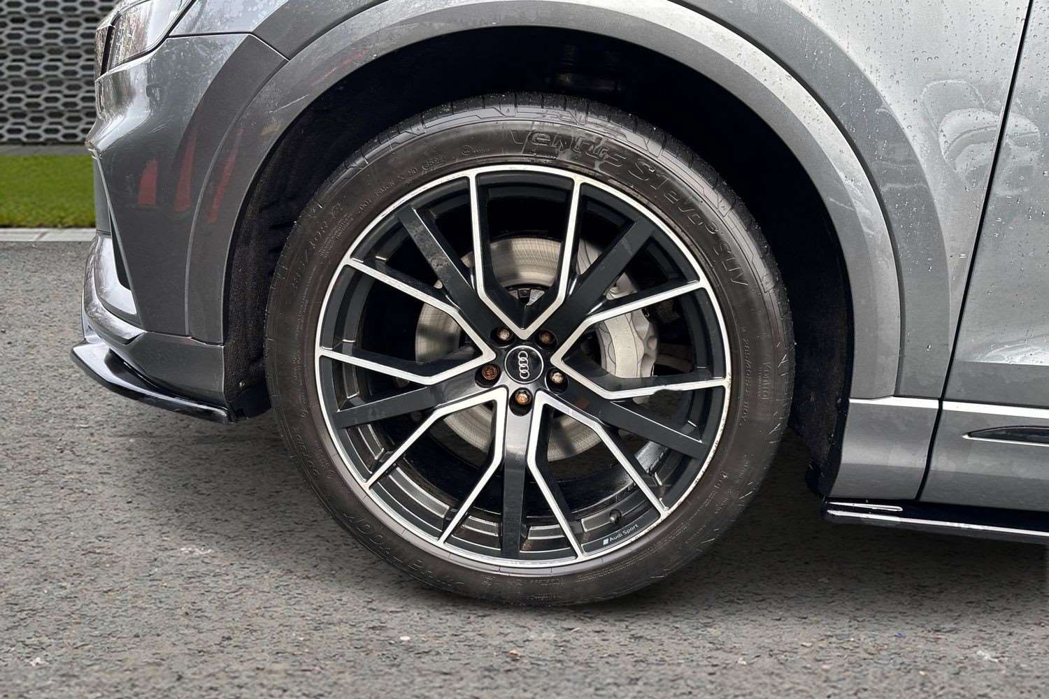 Used Audi Q8 for sale - 77540852: Photo 9