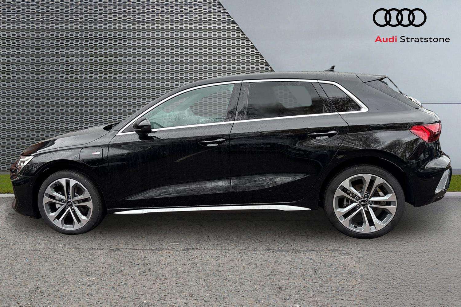 Used Audi A3 2025 for sale - 77123463: Photo 8