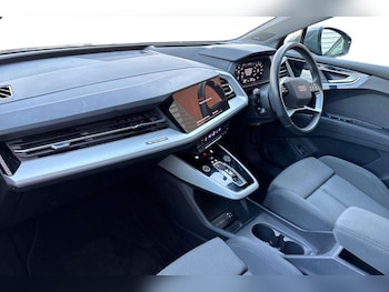 Used Audi Q4 e-tron 2023 for sale - 78161454: Photo