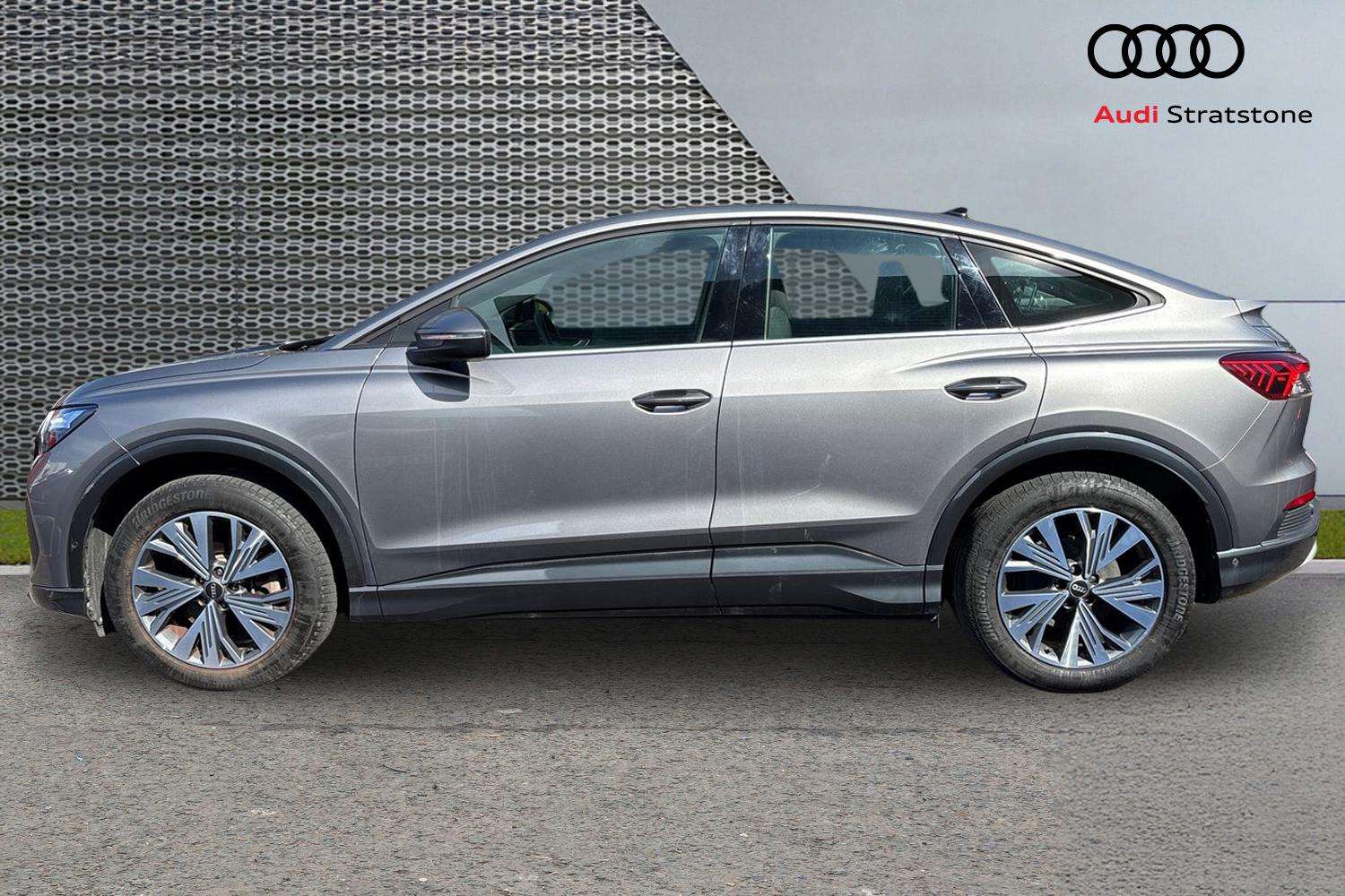 Used Audi Q4 e-tron 2023 for sale - 78161454: Photo 8