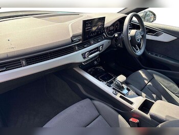 Used Audi A4 2023 for sale - 78432916: Photo