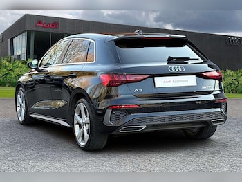 Used Audi A3 2023 for sale - 76087832: Photo