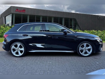 Used Audi A3 2023 for sale - 76087832: Photo