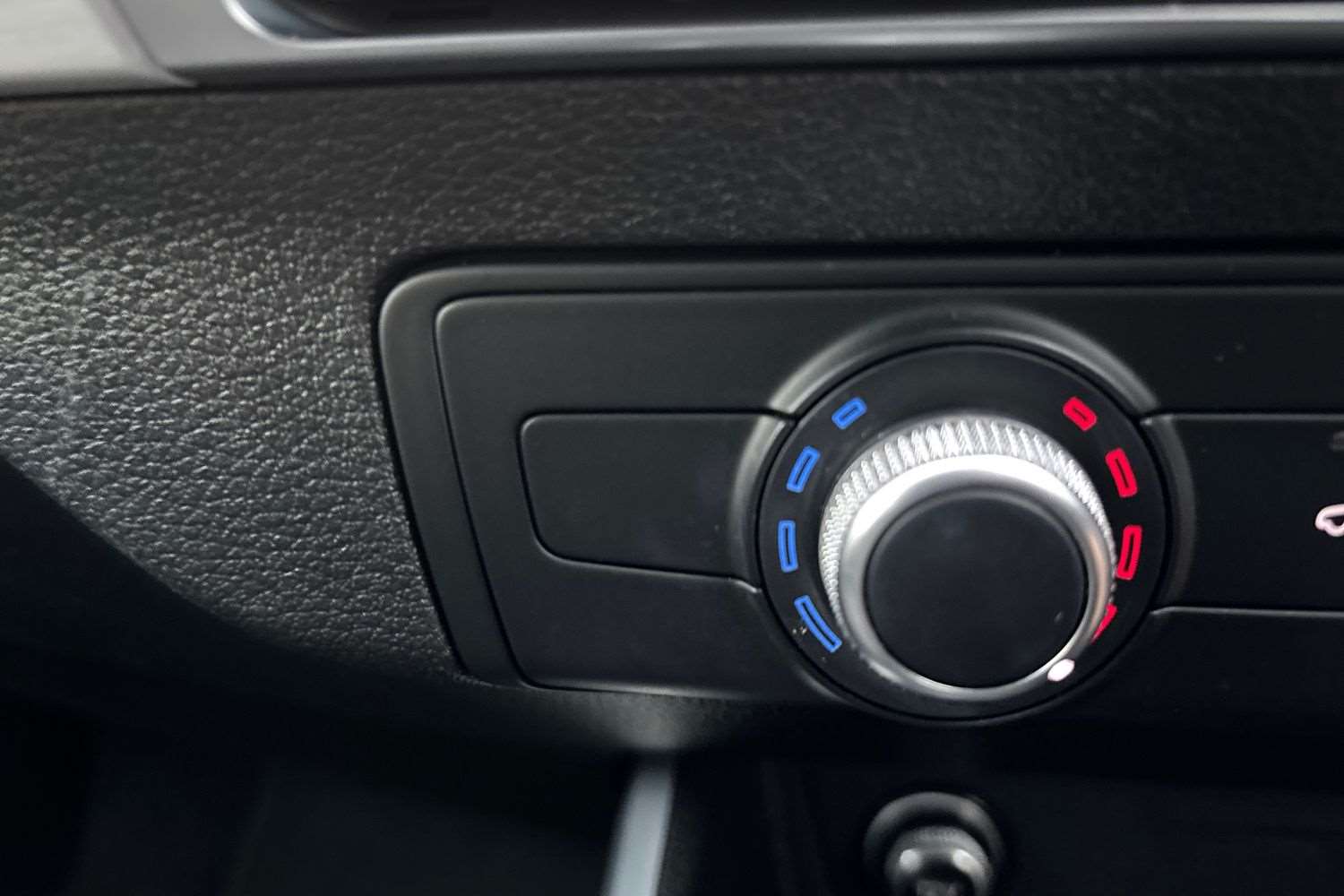 Used Audi Q2 2022 for sale - 77648786: Photo 28