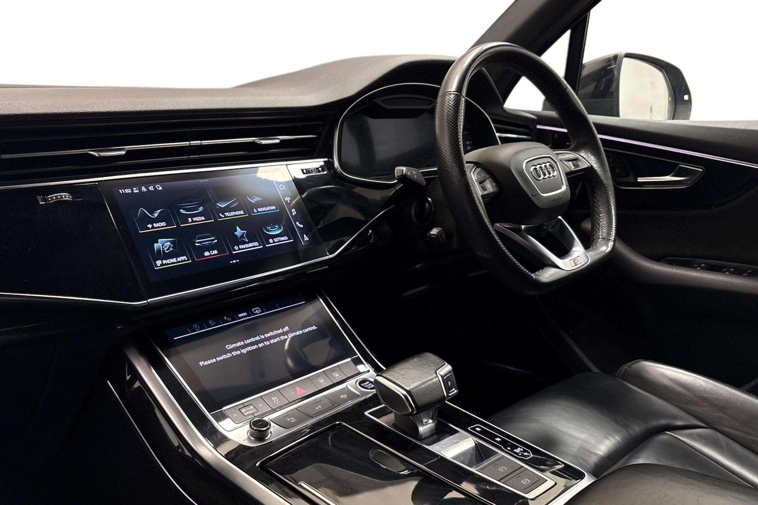 Used Audi Q7 2021 for sale - 77270235: Photo 2