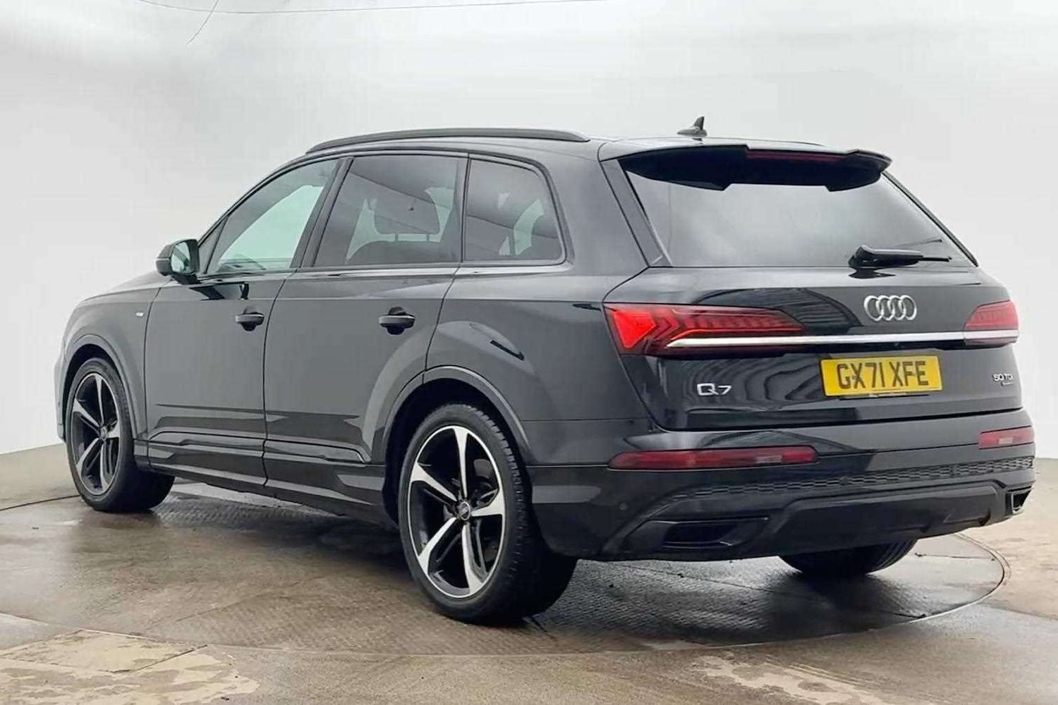 Used Audi Q7 2021 for sale - 77270235: Photo 3