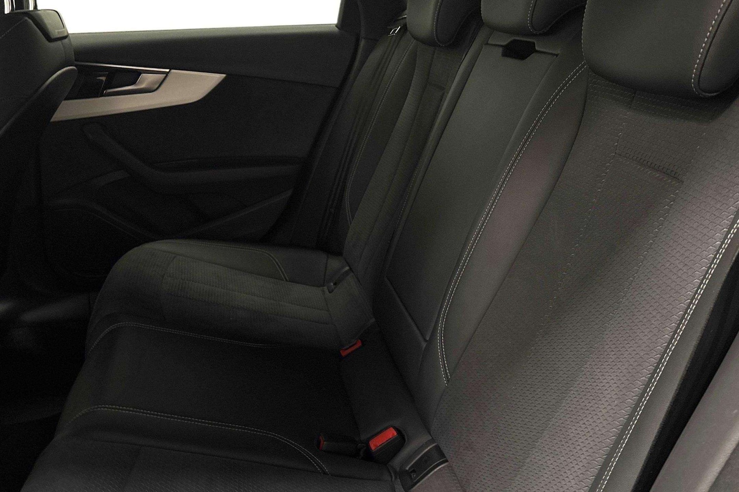 Used Audi A4 2023 for sale - 77561056: Photo 7