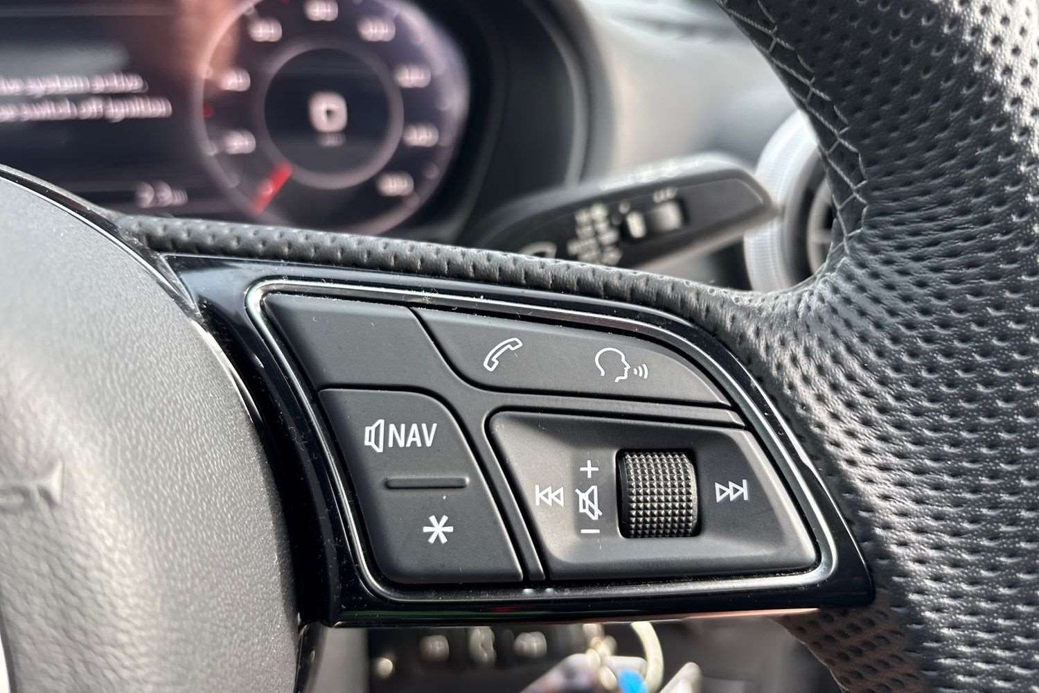 Used Audi Q2 2023 for sale - 78052305: Photo 17