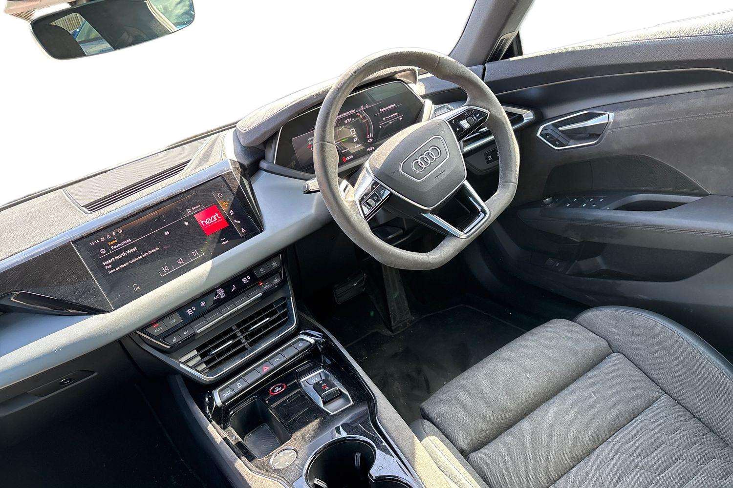Used Audi e-tron GT 2022 for sale - 78023985: Photo 20