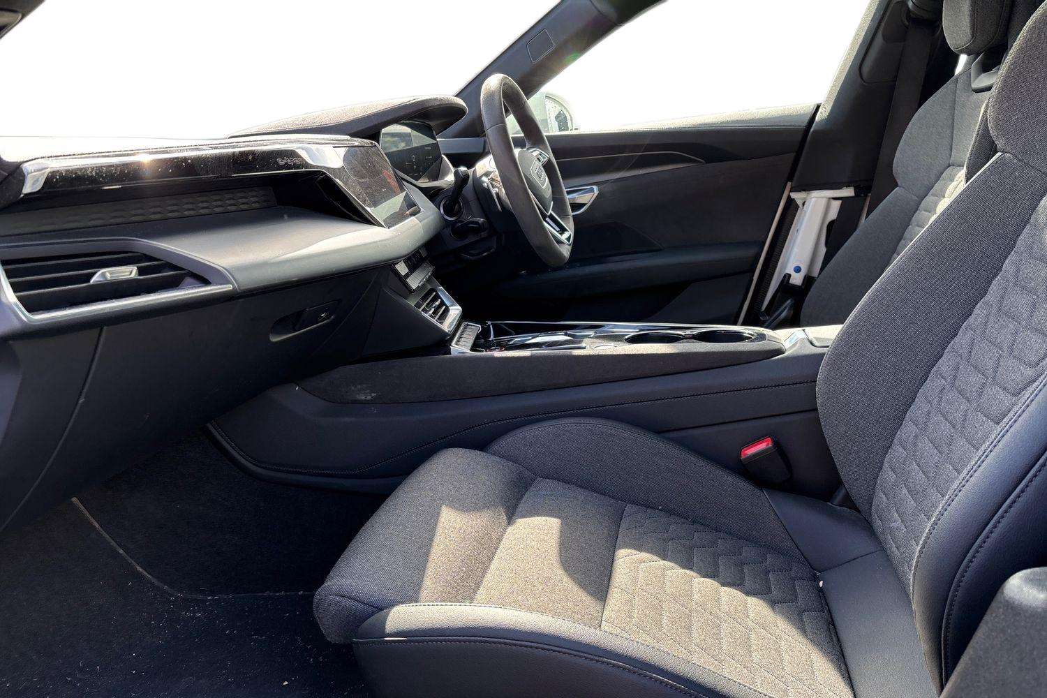 Used Audi e-tron GT 2022 for sale - 78023985: Photo 21