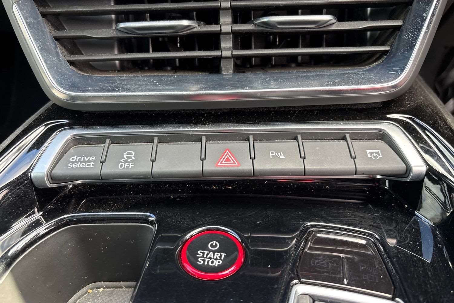 Used Audi e-tron GT 2022 for sale - 78023985: Photo 34