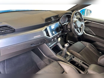 Used Audi Q3 2019 for sale - 78732403: Photo