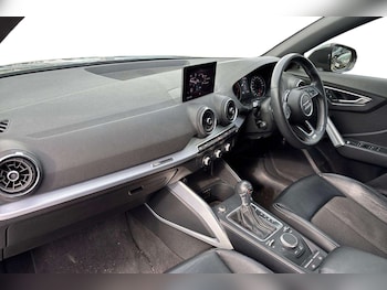 Used Audi Q2 2018 for sale - 78119170: Photo