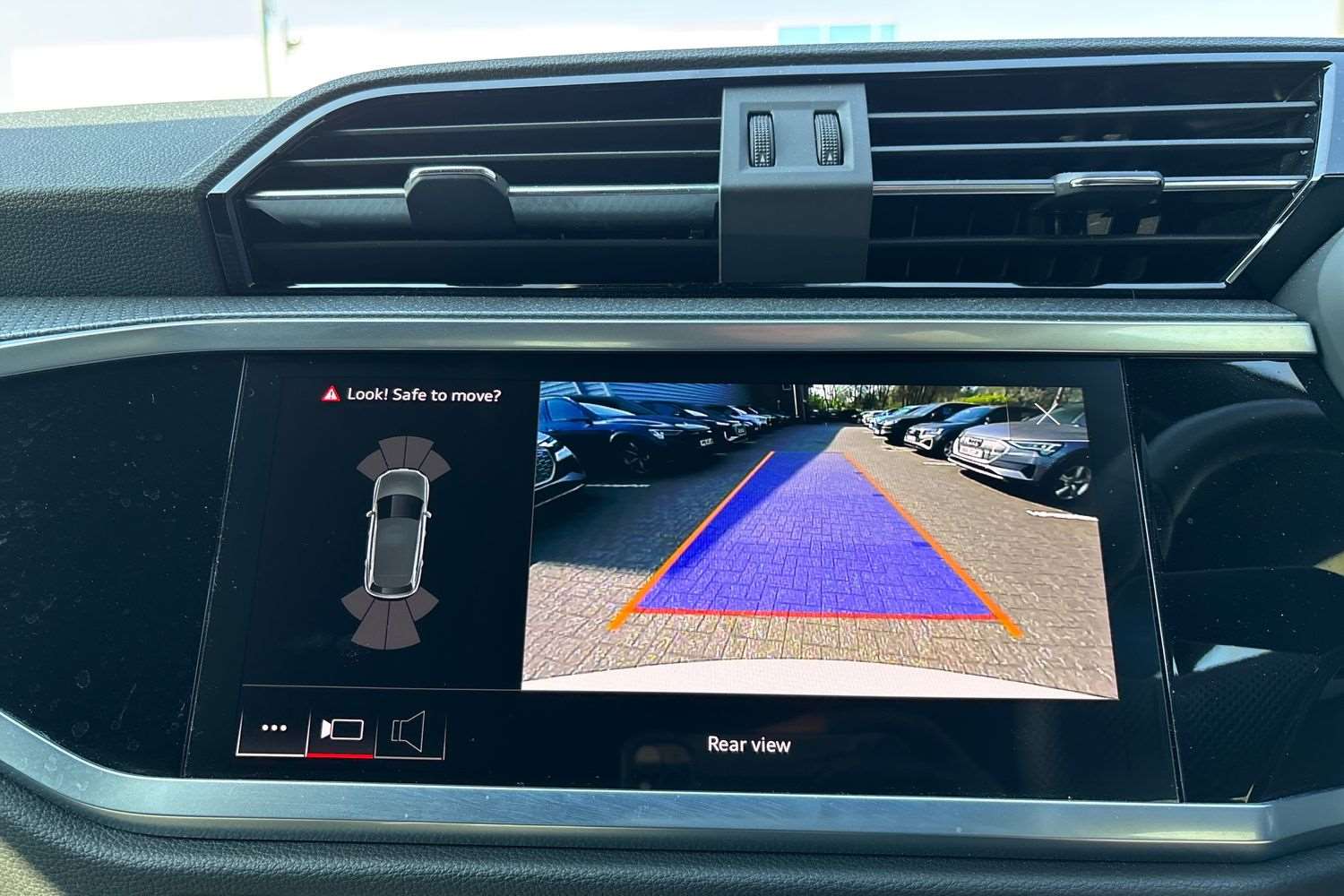 Used Audi Q3 2022 for sale - 76141509: Photo 31