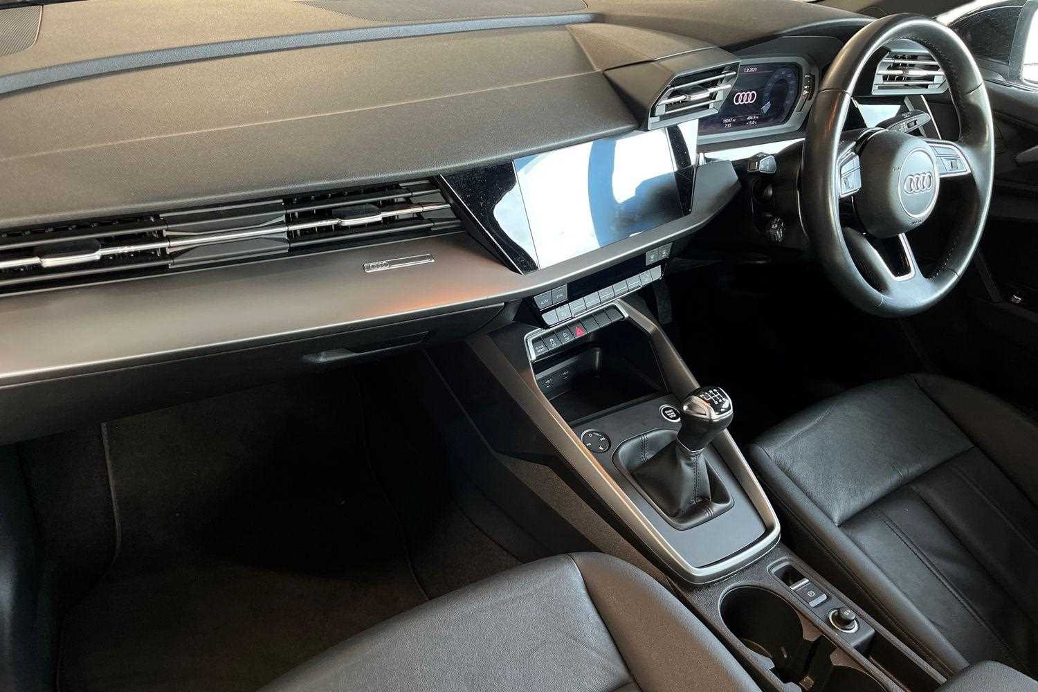 Used Audi A3 2023 for sale - 77443646: Photo 2