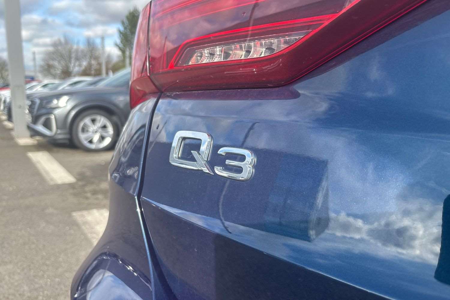 Used Audi Q3 for sale - 77661057: Photo 12