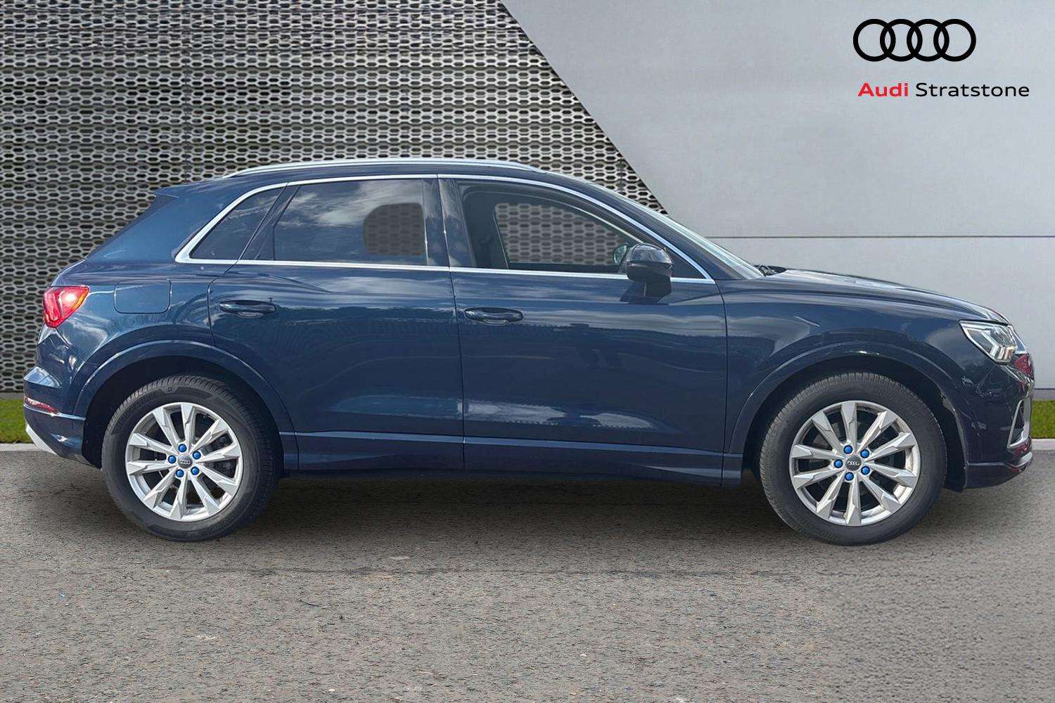 Used Audi Q3 for sale - 77661057: Photo 4