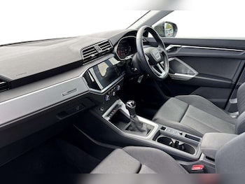 Used Audi Q3 2023 for sale - 78278677: Photo