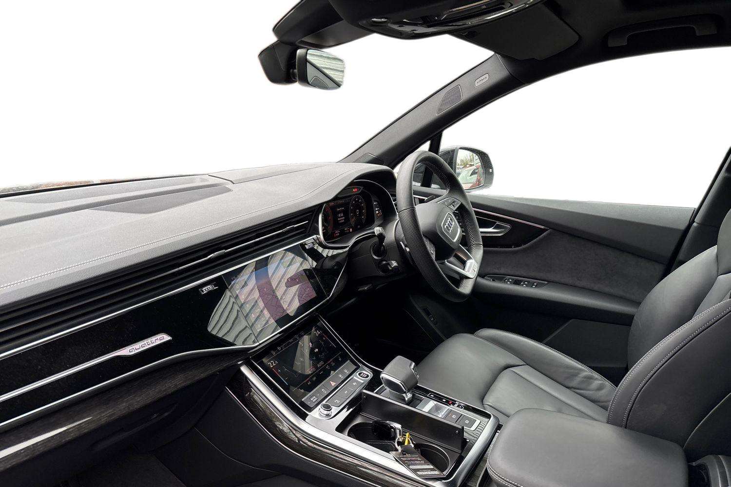 Used Audi Q7 2025 for sale - 78104899: Photo 2