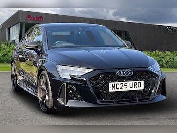 2025 - RS 3 TFSI Quattro Carbon Black 4dr S Tronic
