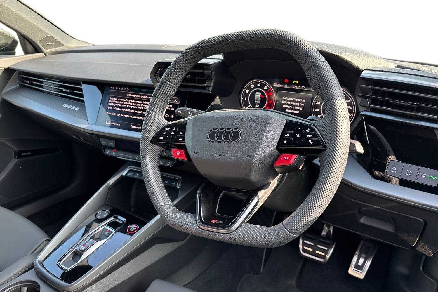 Used Audi RS3 2025 for sale - 76063253: Photo 6