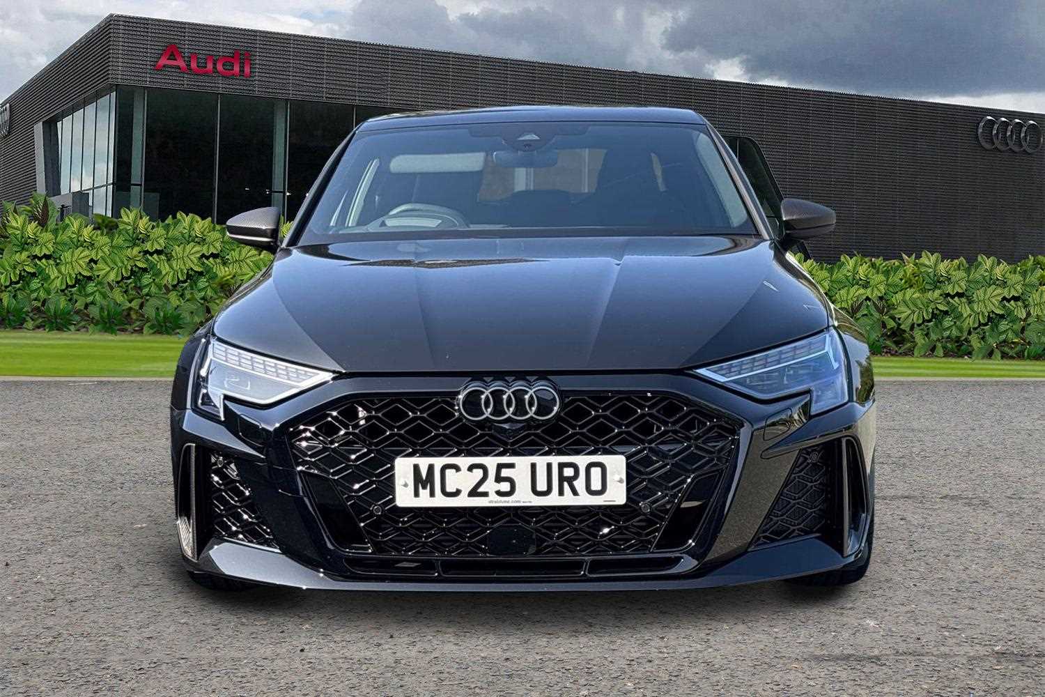 Used Audi RS3 2025 for sale - 76063253: Photo 8