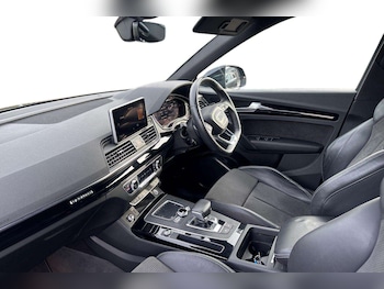 Used Audi Q5 2020 for sale - 77811096: Photo