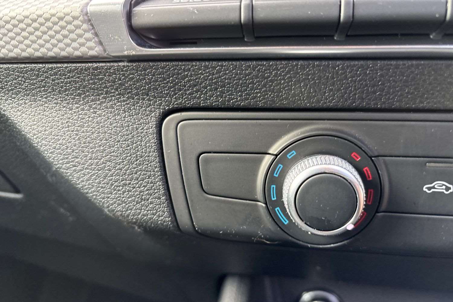 Used Audi Q2 for sale - 78024223: Photo 28