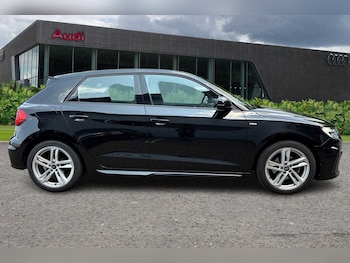 Used Audi A1 2023 for sale - 74911122: Photo