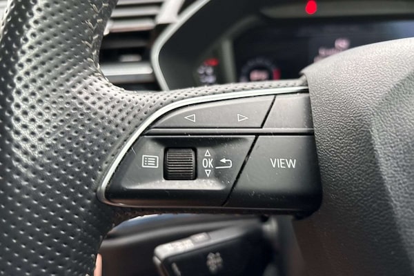 Used Audi Q3 2019 for sale - 76087910: Photo 16