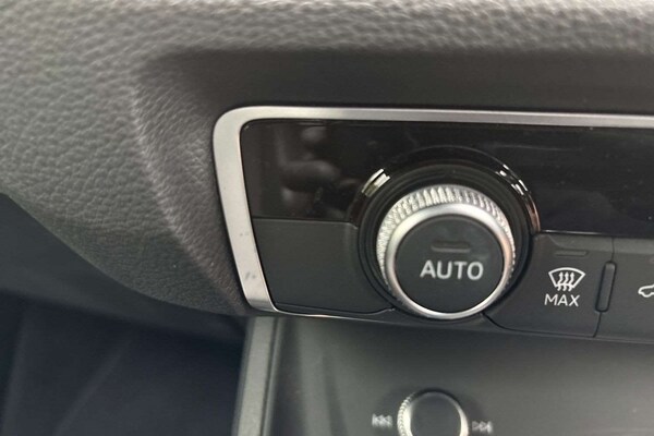 Used Audi Q3 2019 for sale - 76087910: Photo 28
