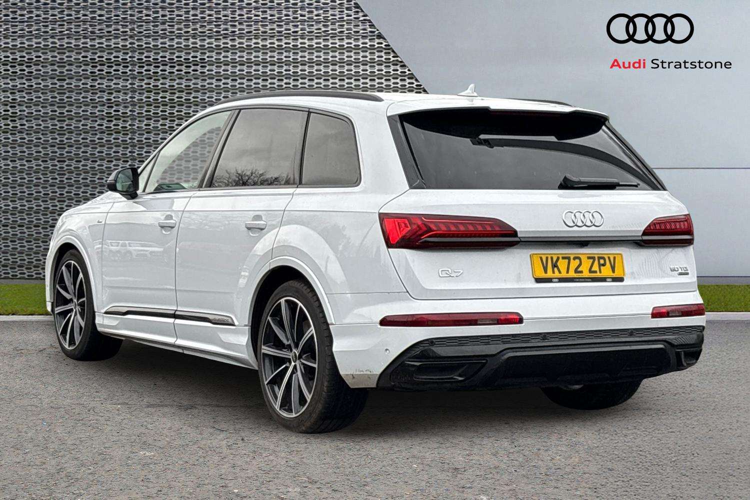 Used Audi Q7 2022 for sale - 77553140: Photo 3