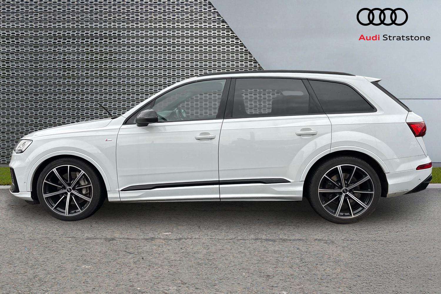 Used Audi Q7 2022 for sale - 77553140: Photo 8