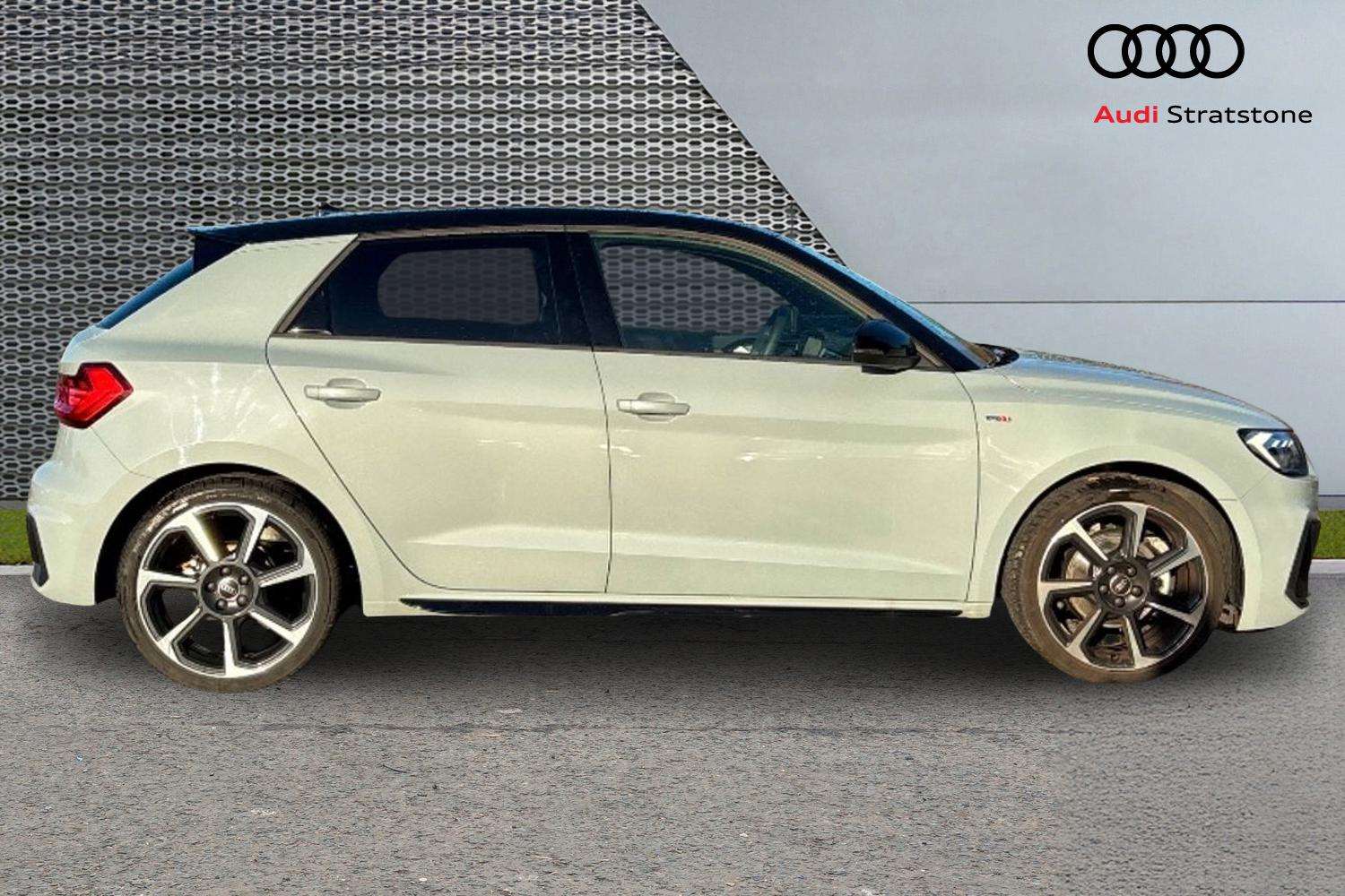 Used Audi A1 2025 for sale - 76610526: Photo 4