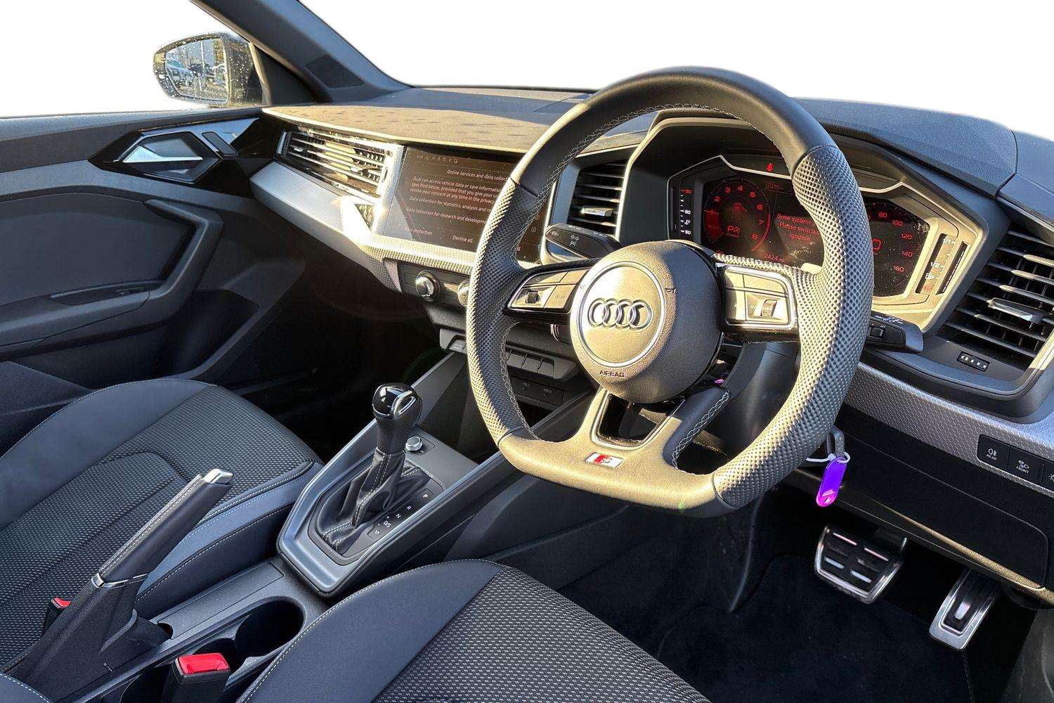 Used Audi A1 2025 for sale - 76610526: Photo 6