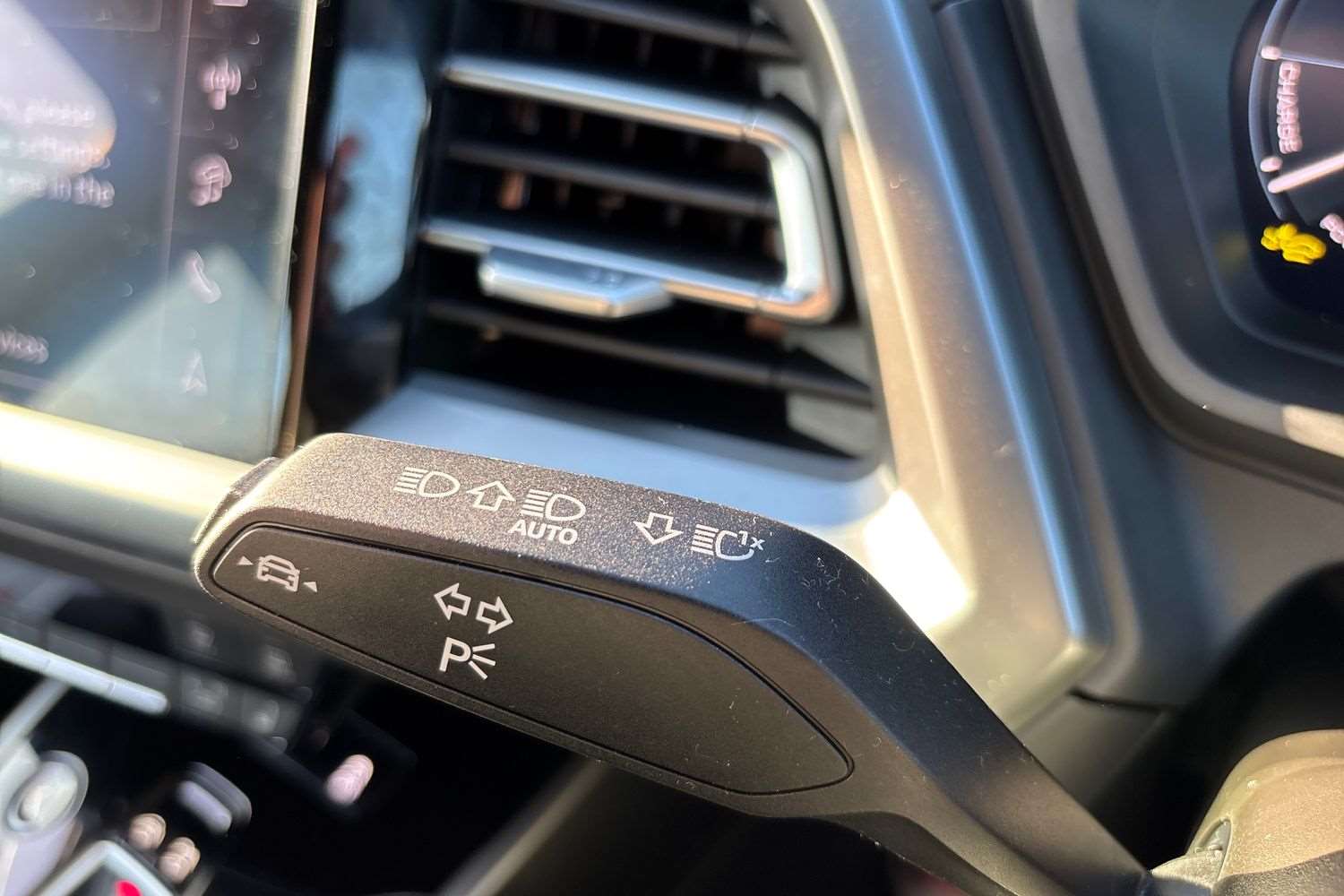 Used Audi Q4 e-tron 2025 for sale - 76610601: Photo 34