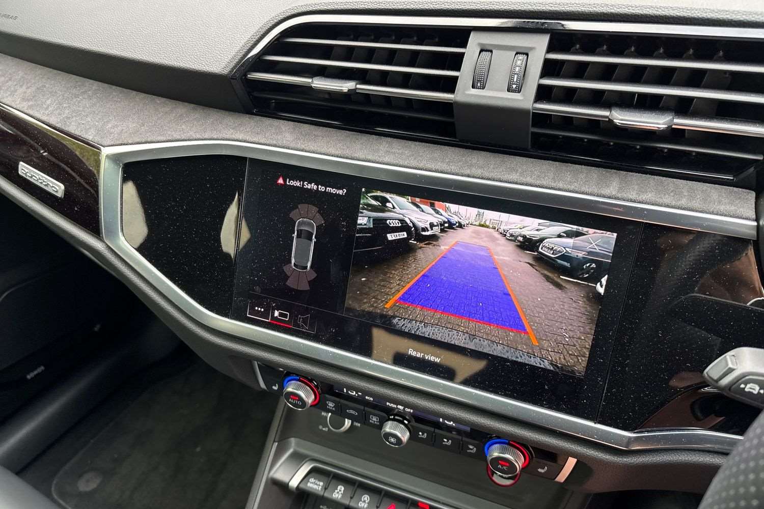 Used Audi RS Q3 2023 for sale - 76460578: Photo 26