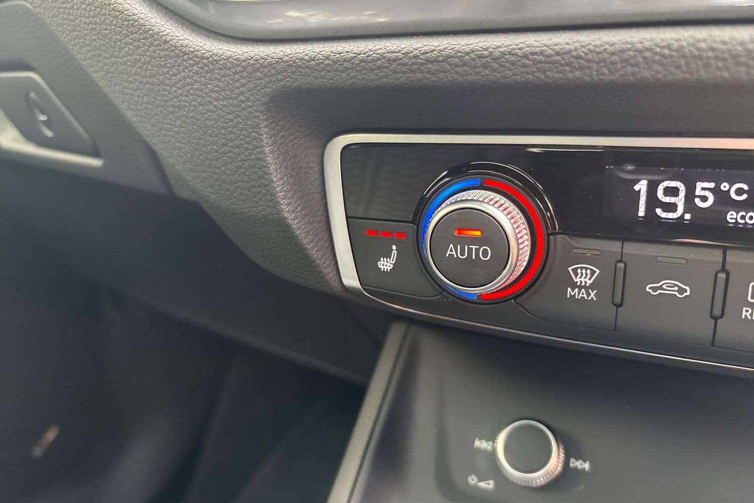 Used Audi RS Q3 2023 for sale - 76460578: Photo 28